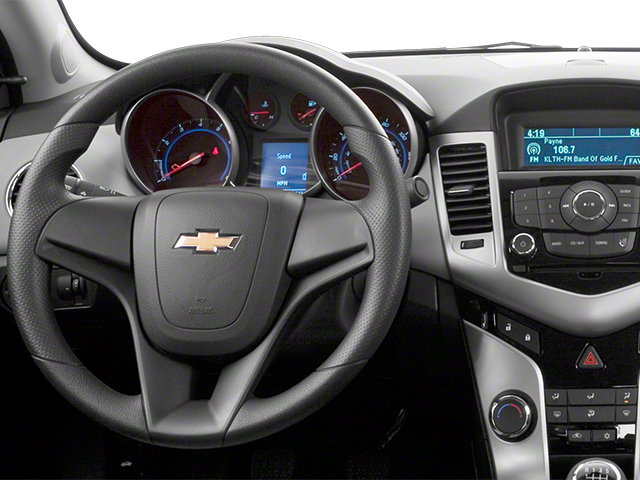 2013 Chevrolet Cruze photo 4