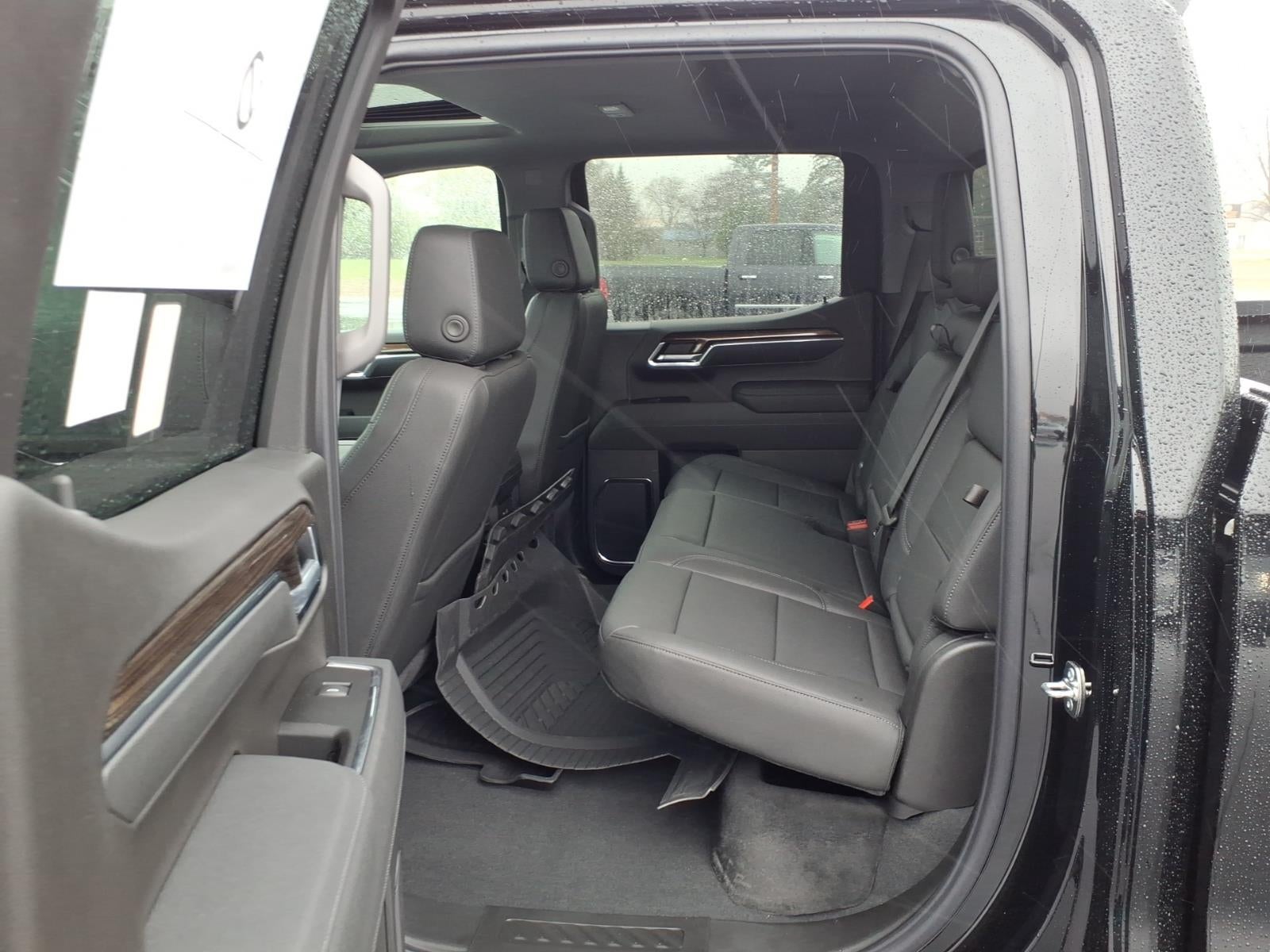 2026 Chevrolet Silverado 1500 RST - Photo 11