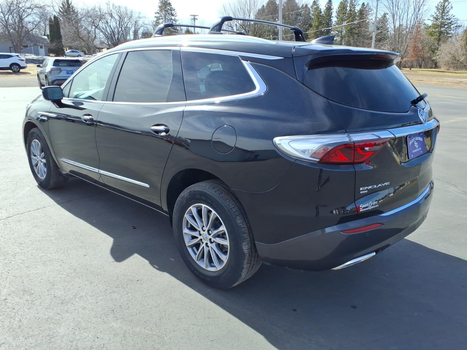 2023 Buick Enclave Essence