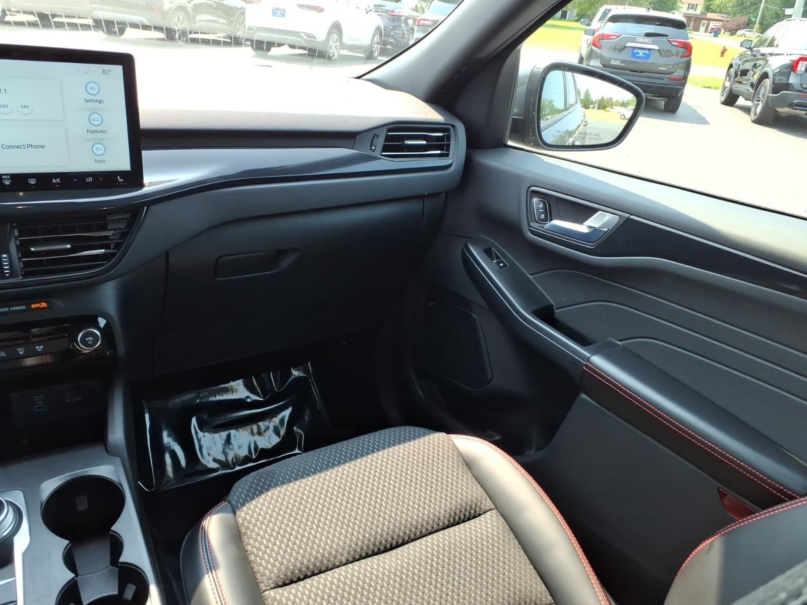 2023 Ford Escape ST-Line Select