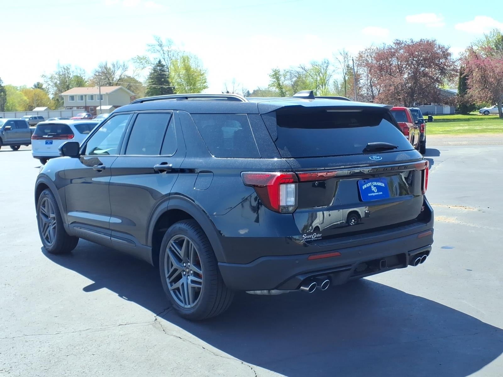 2025 Ford Explorer ST