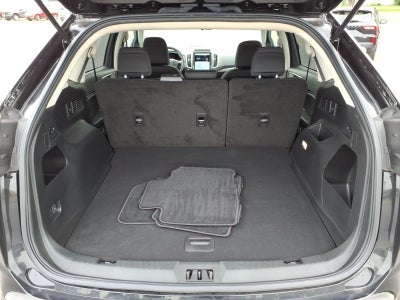 2023 Ford Edge SE