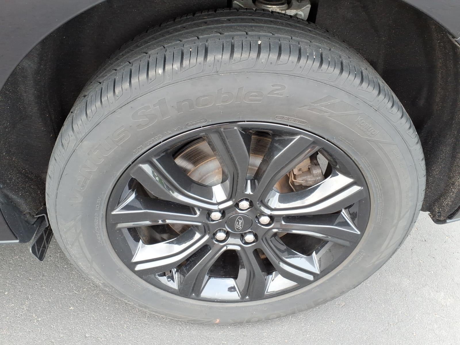 2023 Ford Edge SE