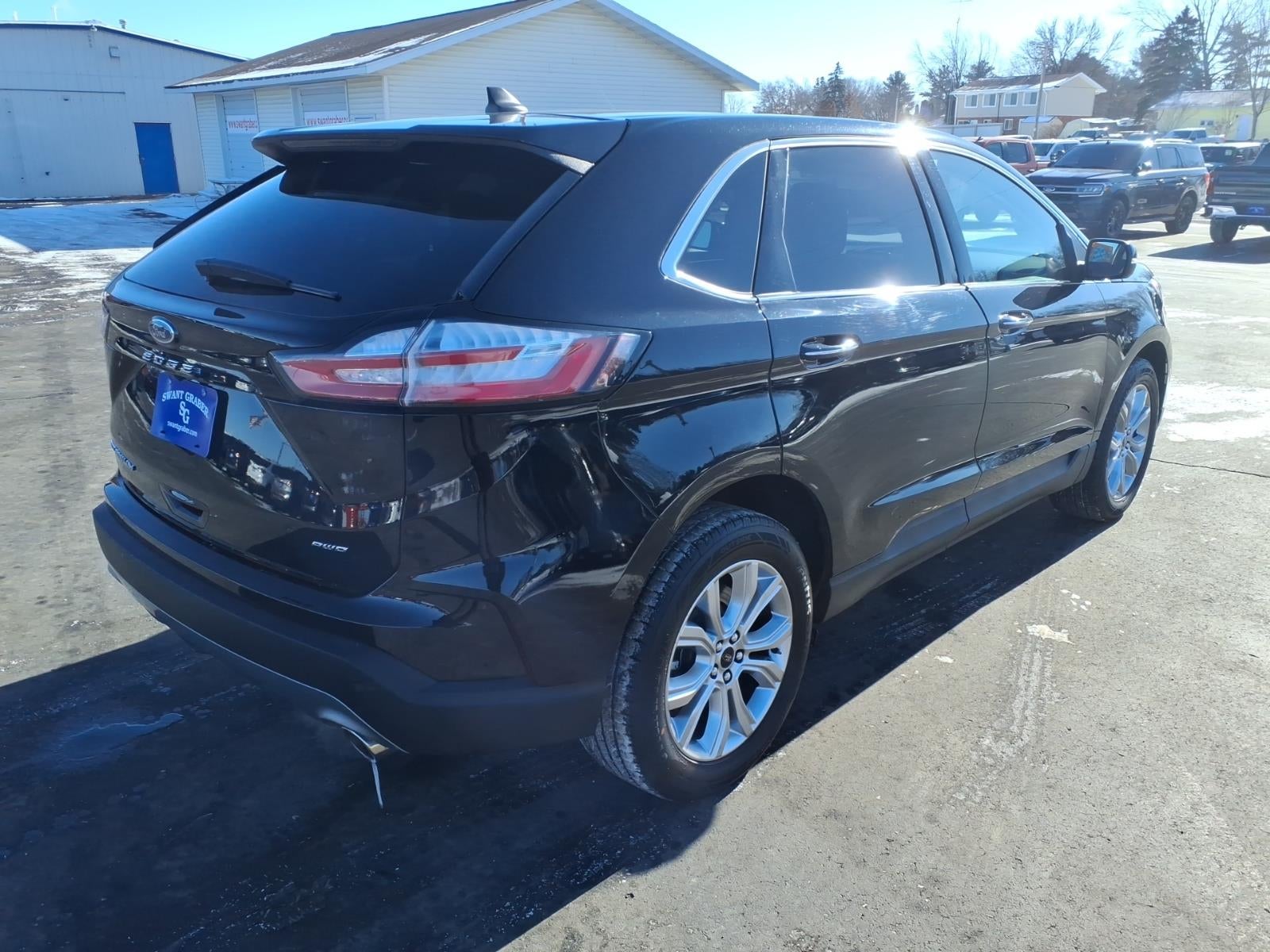 2024 Ford Edge Titanium