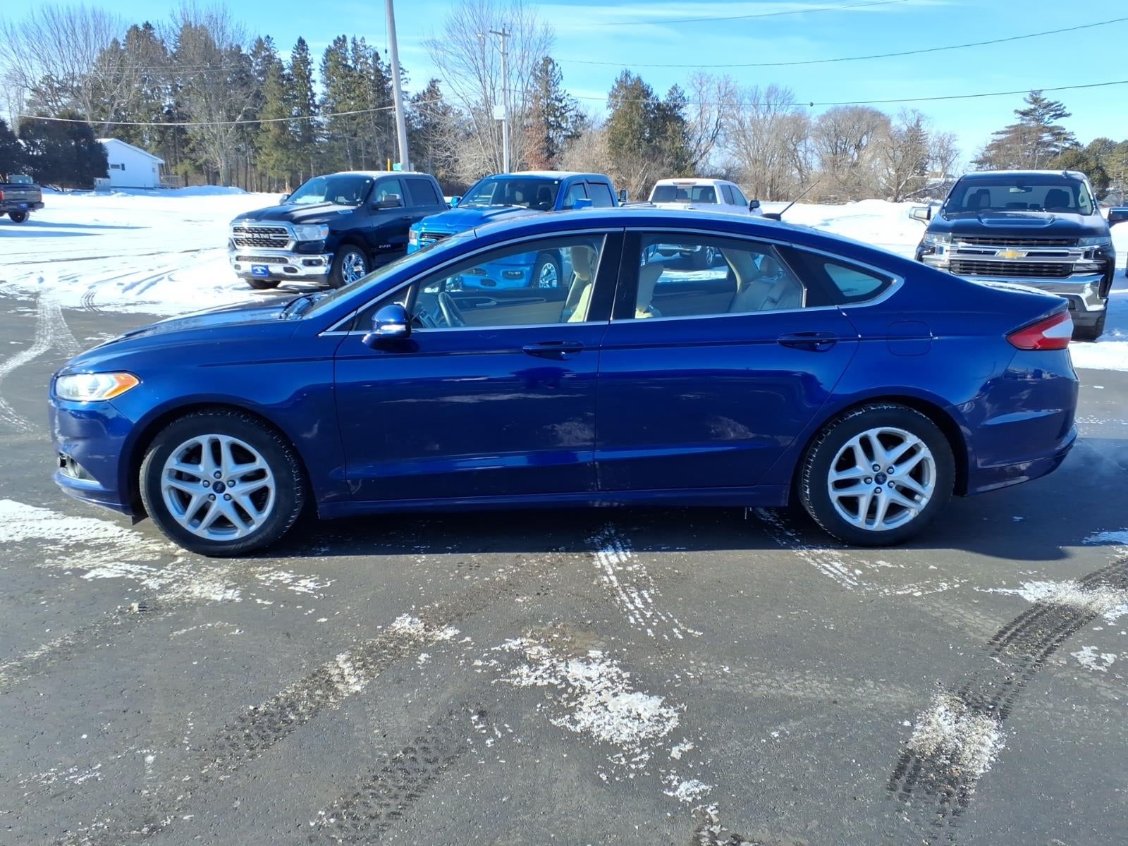 2014 Ford Fusion SE