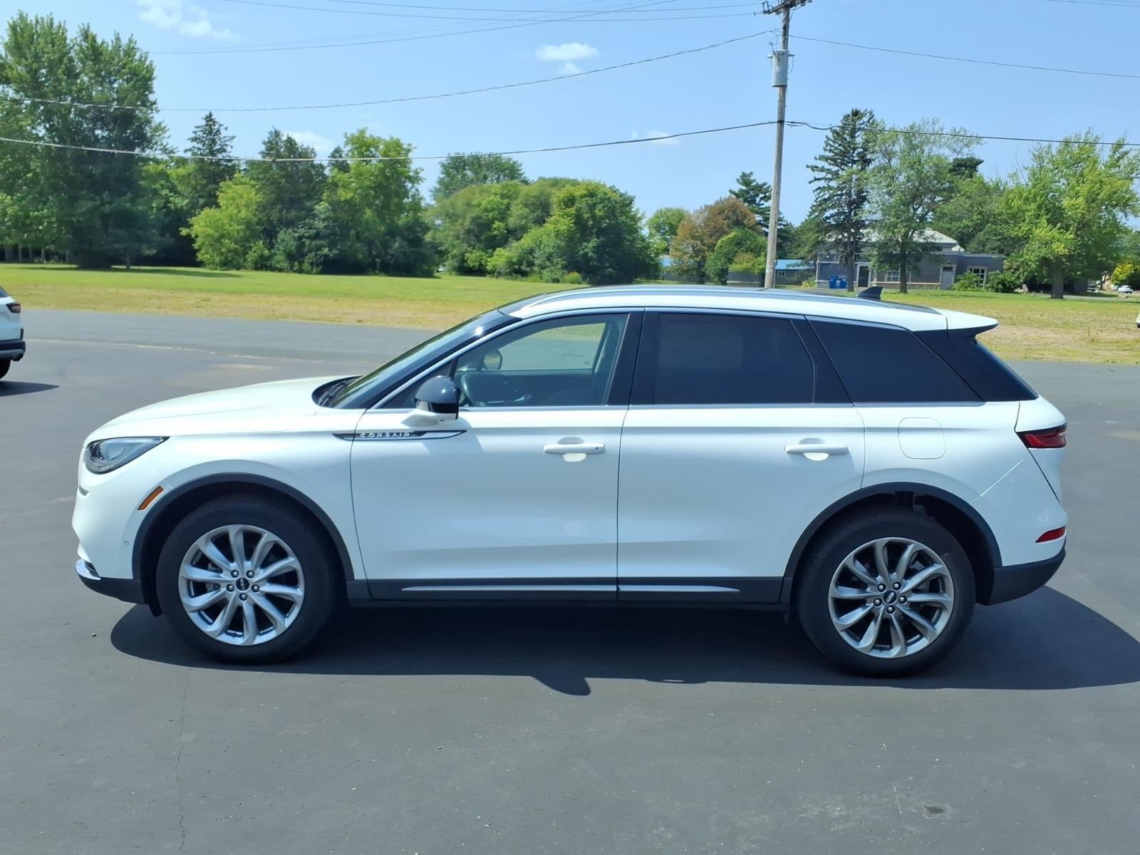 2022 Lincoln Corsair Standard