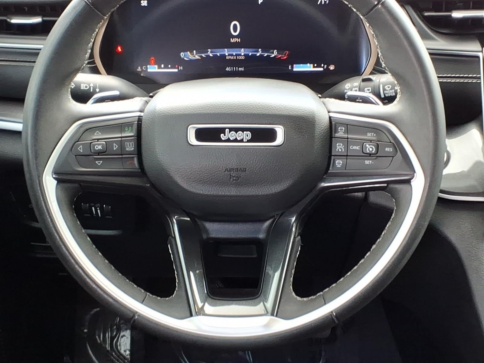 2023 Jeep Grand Cherokee L Laredo 4x4