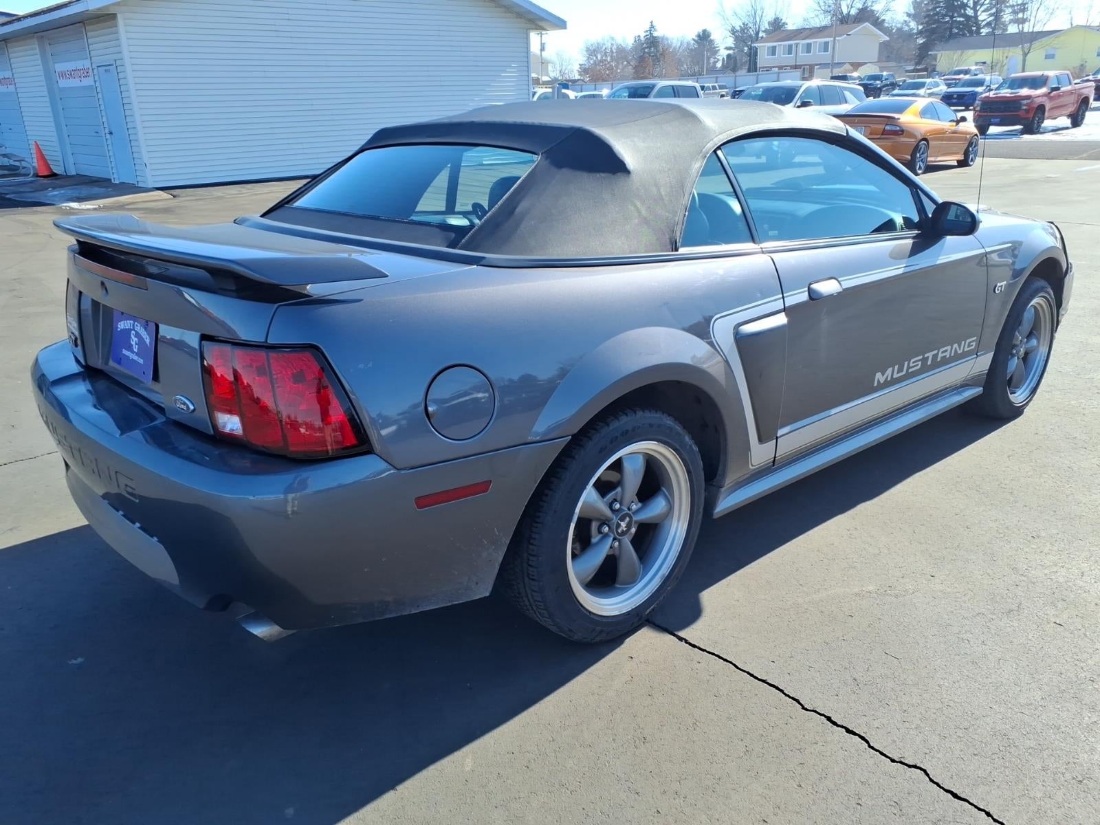 2003 Ford Mustang GT Deluxe
