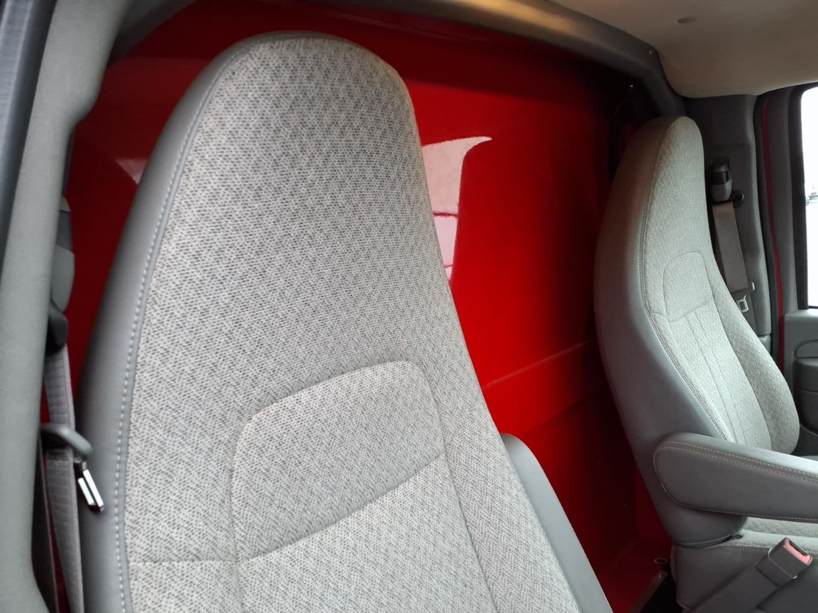 2015 Chevrolet Express Cutaway 4500 BASE