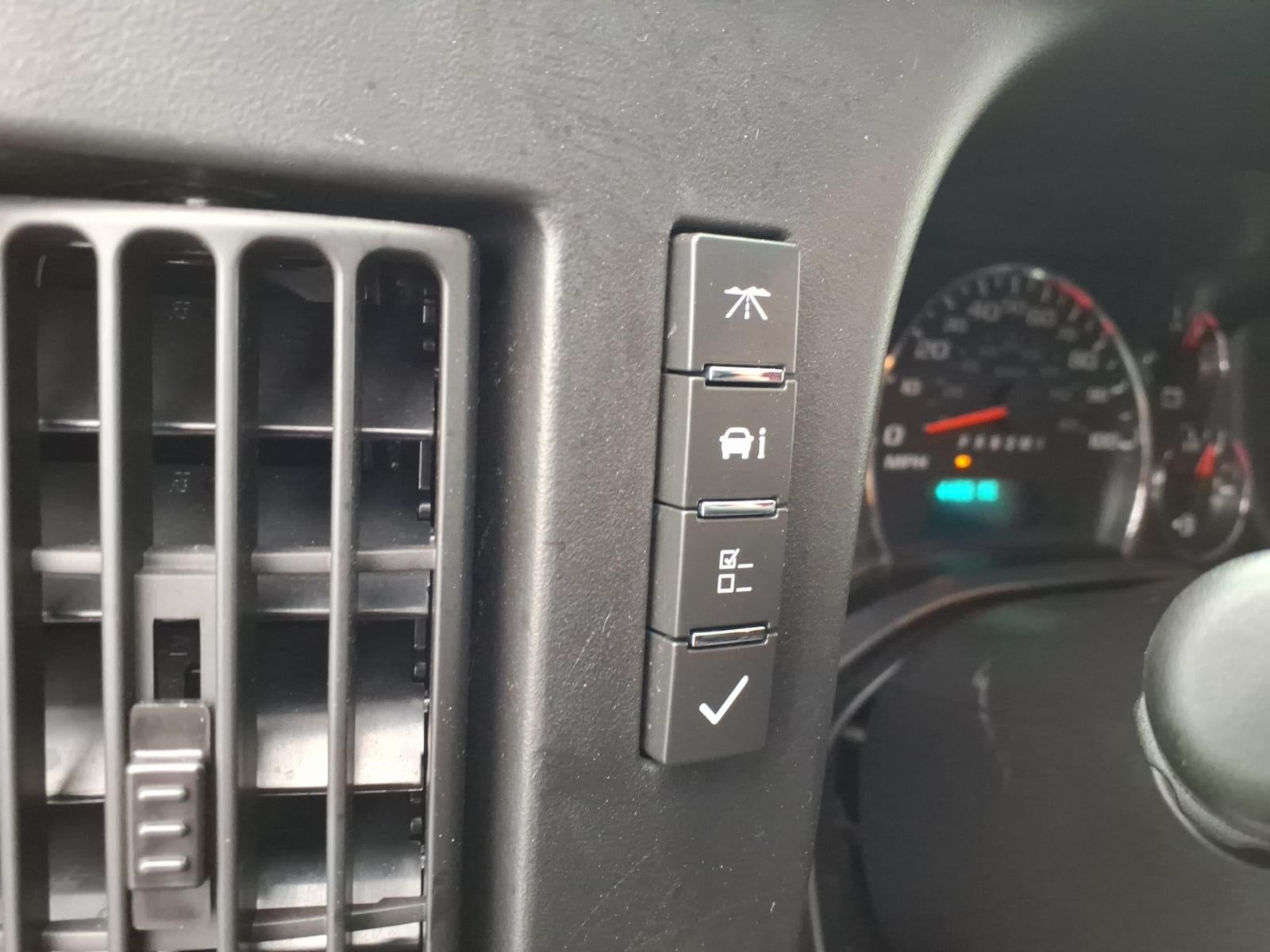 2015 Chevrolet Express Cutaway 4500 BASE