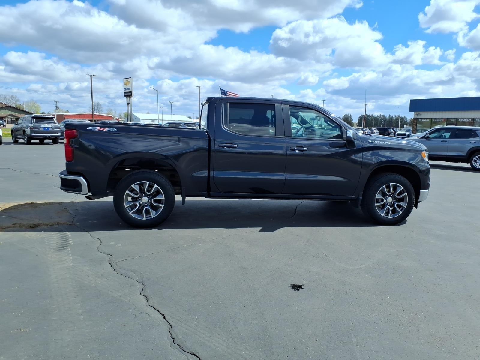 2024 Chevrolet Silverado 1500 LT (2FL)