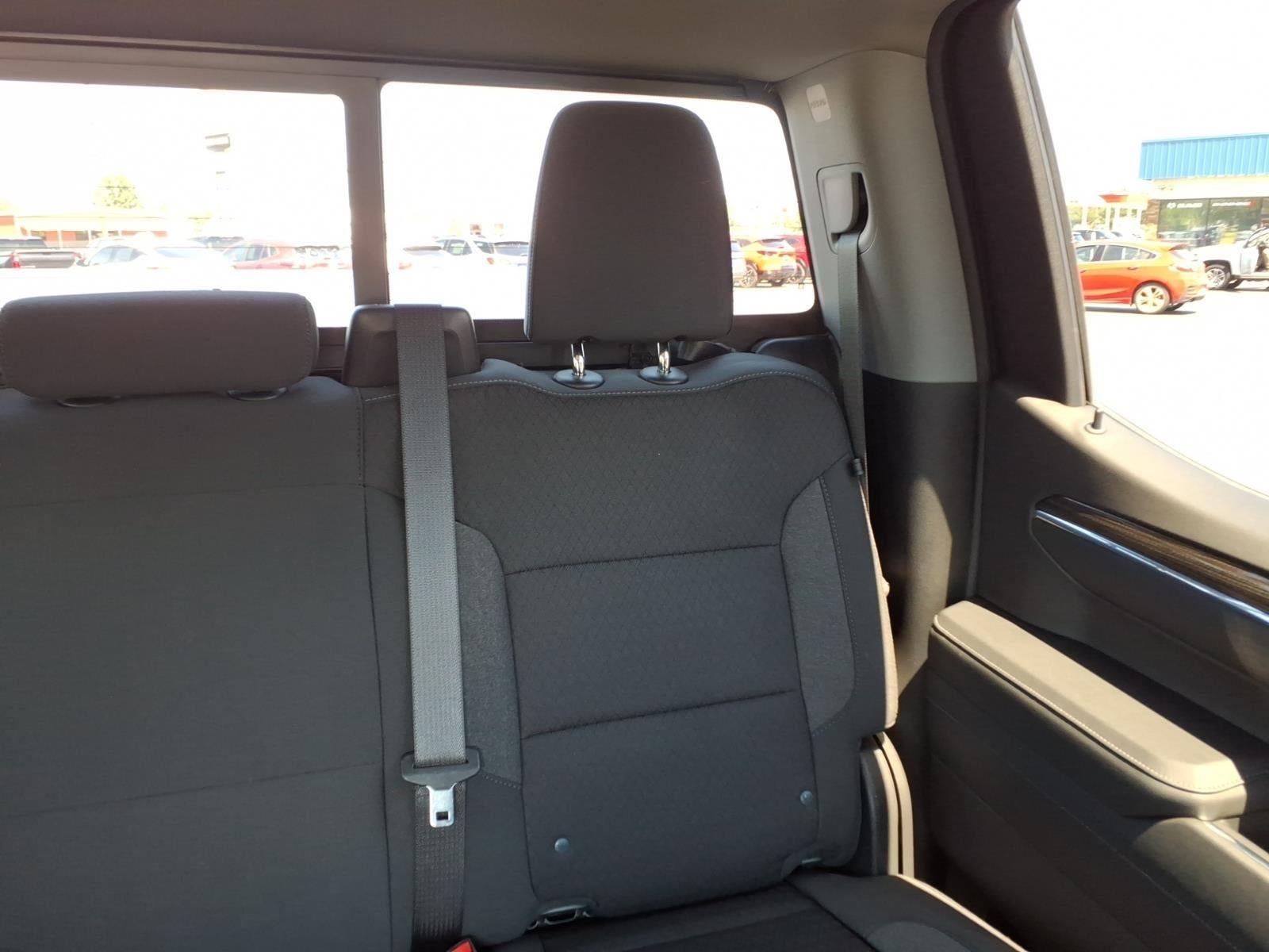 2024 Chevrolet Silverado 1500 4WD Crew Cab Short Bed LT
