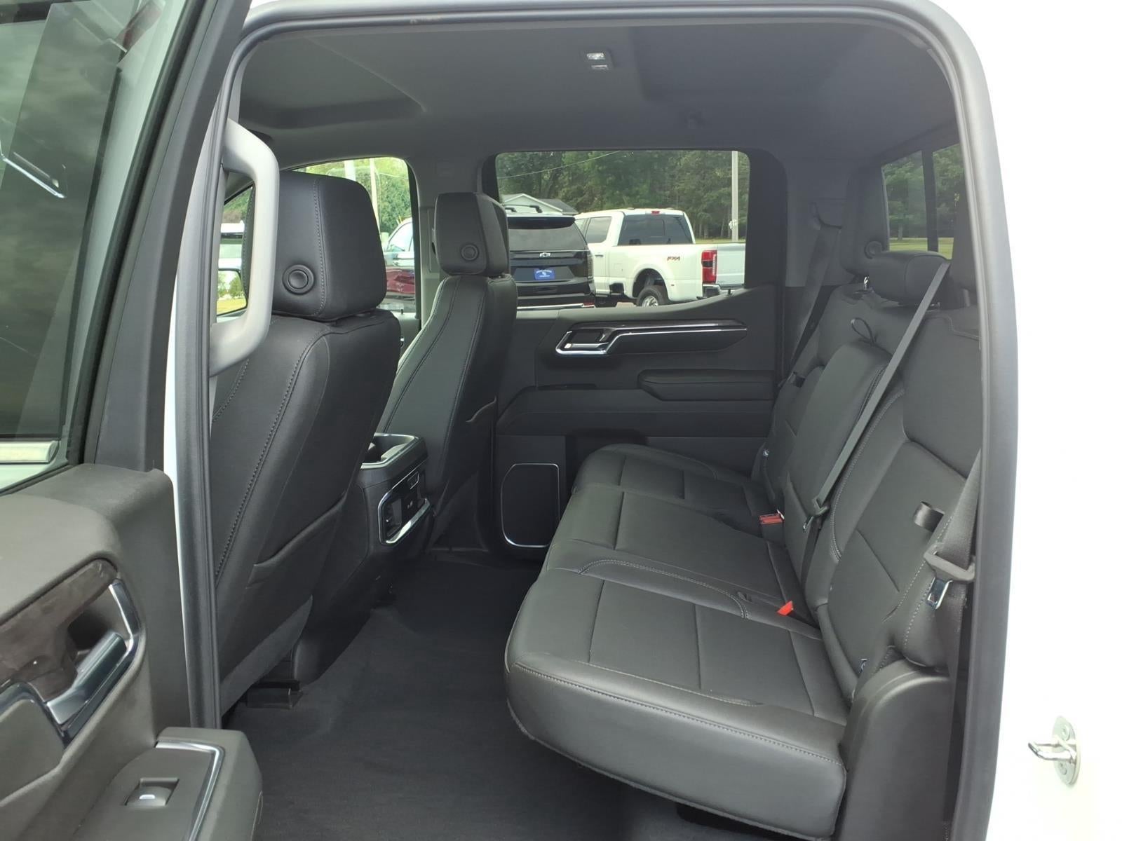 2024 Chevrolet Silverado 1500 4WD Crew Cab Short Bed LTZ