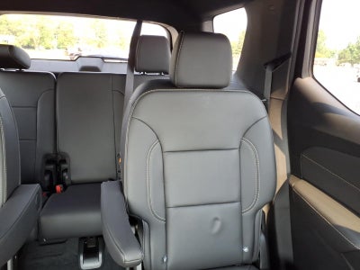 2023 Chevrolet Traverse AWD LT Leather