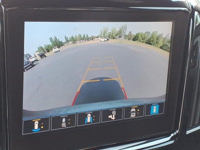2023 Chevrolet Traverse AWD LT Leather