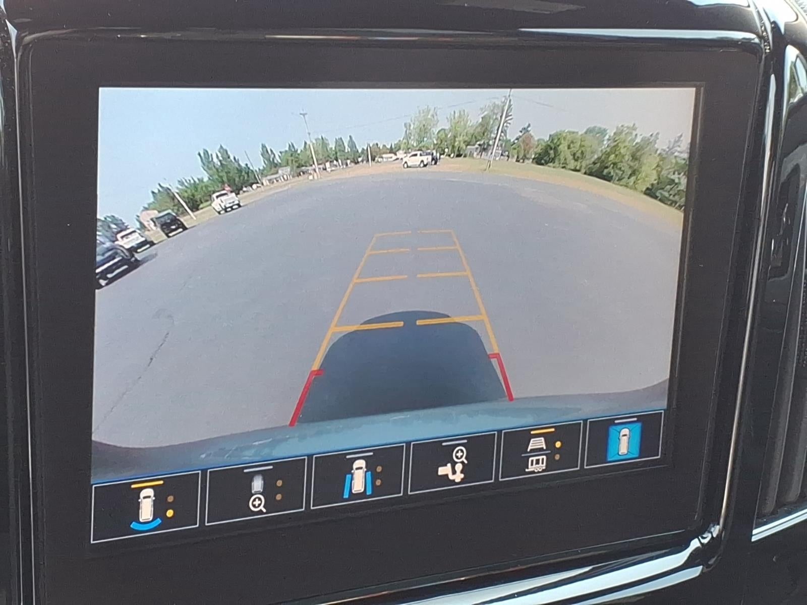 2023 Chevrolet Traverse AWD LT Leather