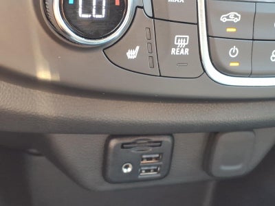 2023 Chevrolet Traverse AWD LT Leather