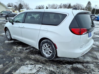 2024 Chrysler Voyager LX