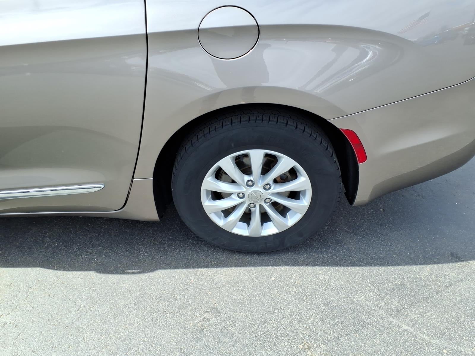 2018 Chrysler Pacifica Touring L Plus