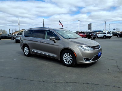 2018 Chrysler Pacifica Touring L Plus