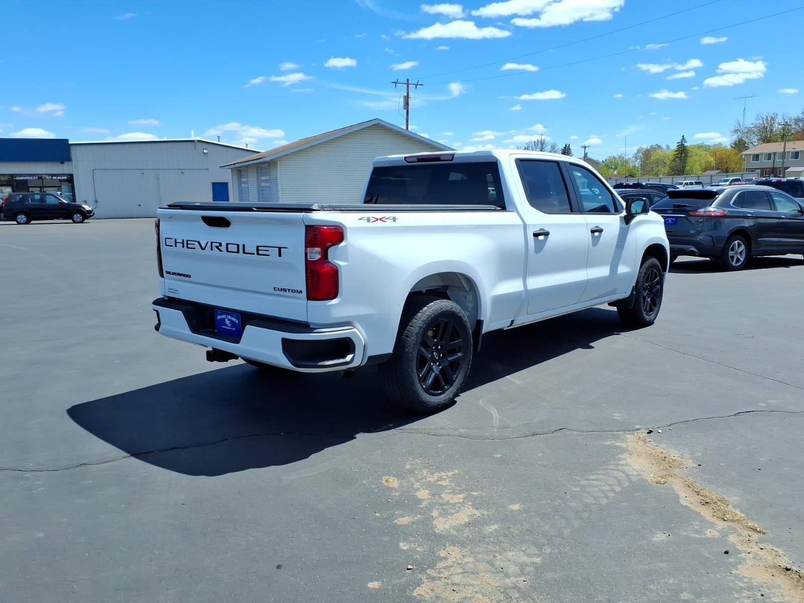 2023 Chevrolet Silverado 1500 Custom