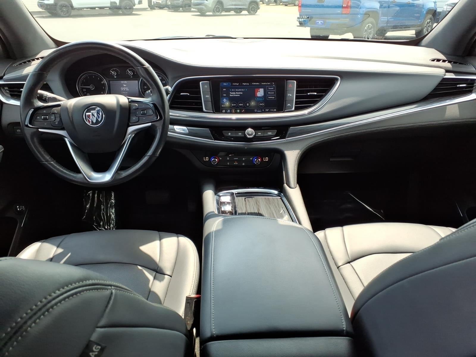 2023 Buick Enclave Essence AWD