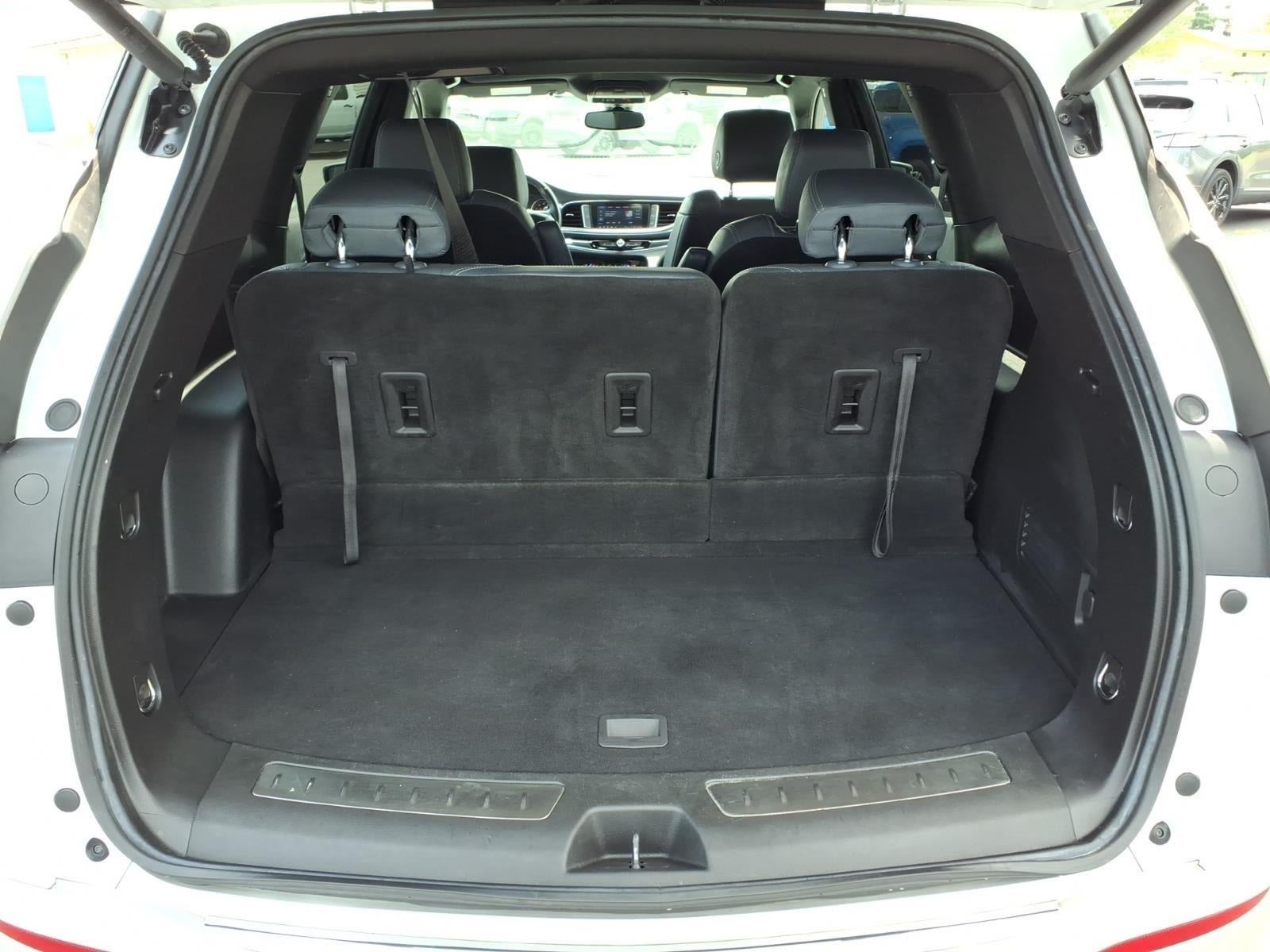 2023 Buick Enclave Essence AWD
