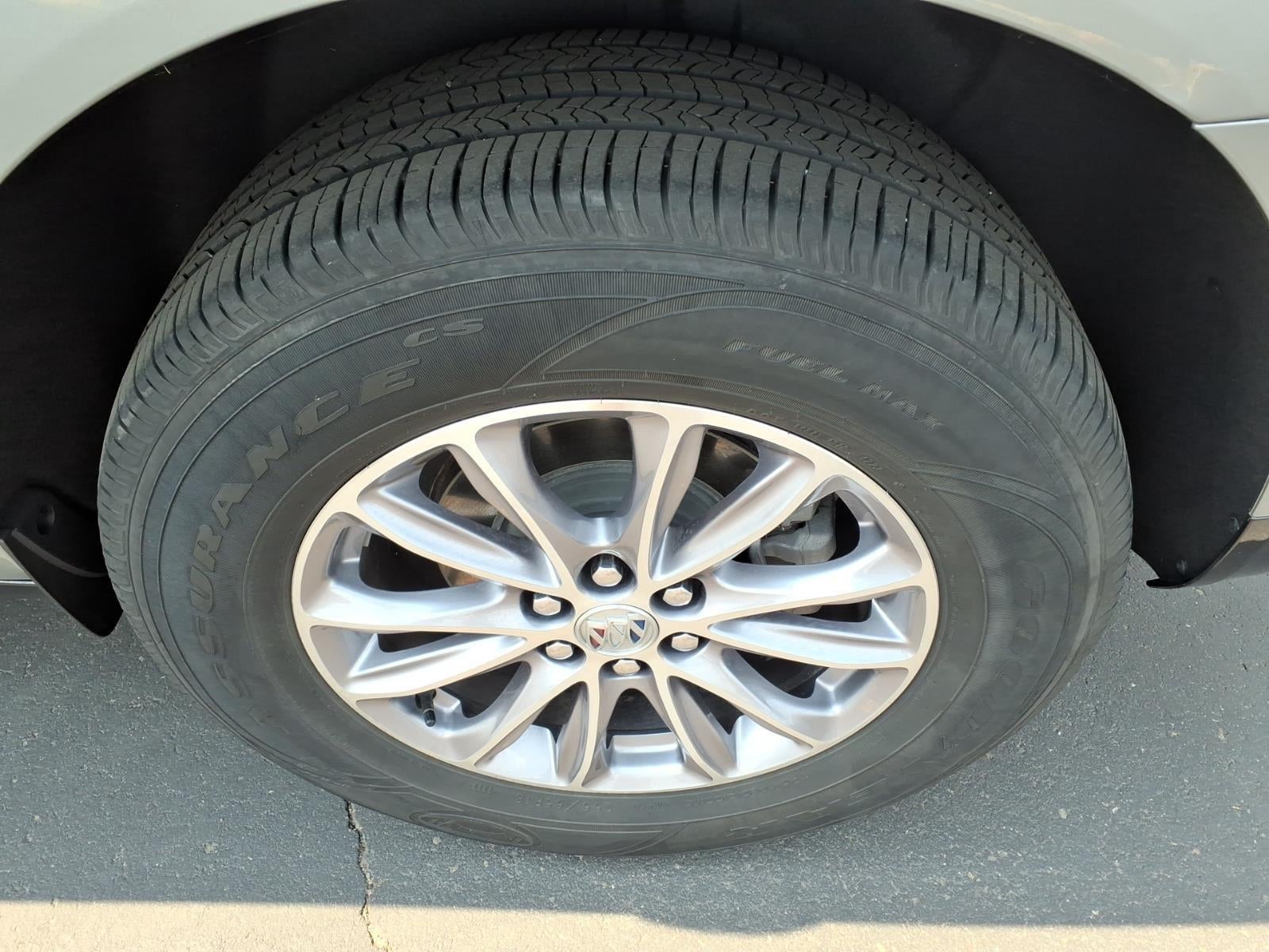 2023 Buick Enclave Essence AWD